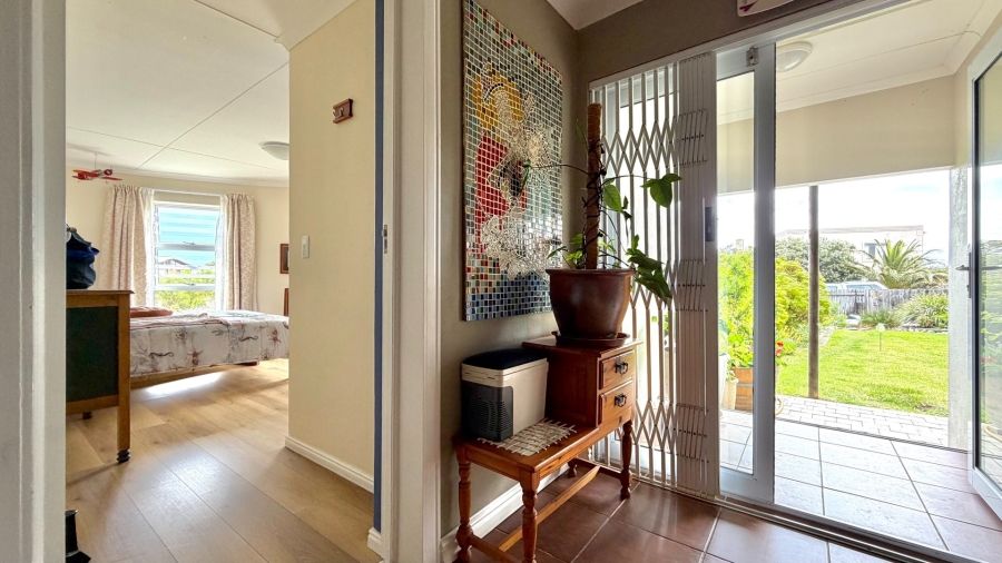 4 Bedroom Property for Sale in Bettys Bay Western Cape